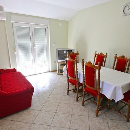 בטינה Apartmani Sime מראה חיצוני תמונה